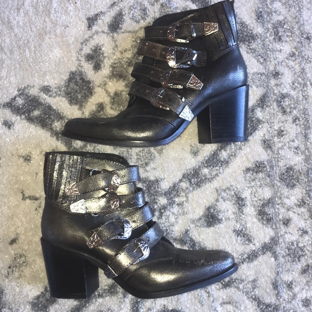 Steve Madden Black/silver/Gold Metallic Booties